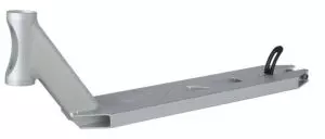 Striker Lux 490 Deck Silver