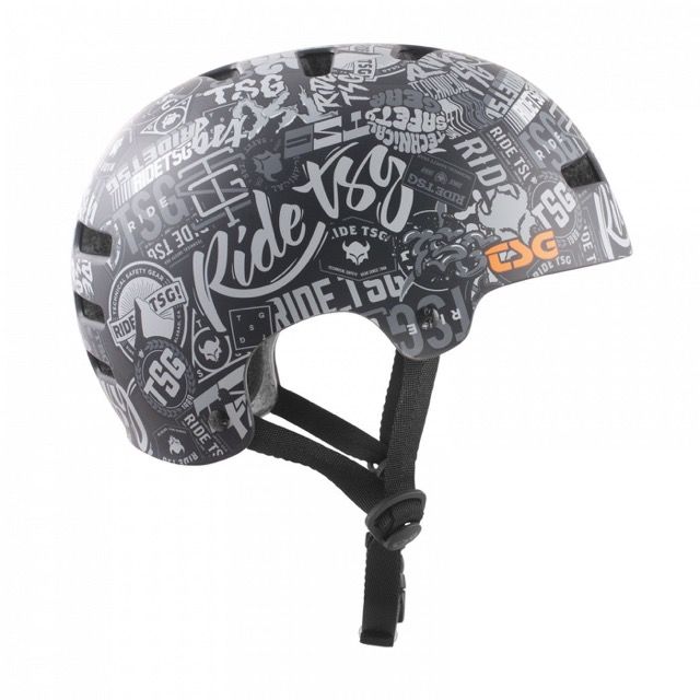 TSG Evolution Hjelm Stickerbomb