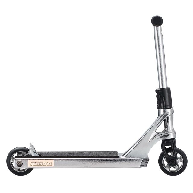 Blunt AOS V6 Finger Scooter Chrome