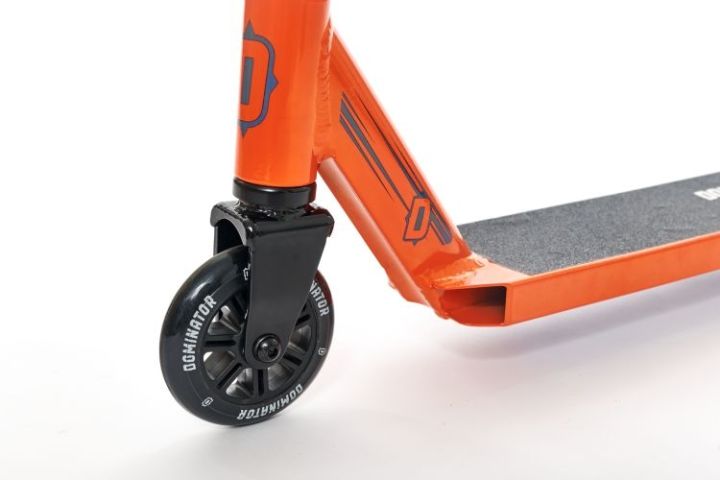 Dominator Cadet Trick Løbehjul Orange Black
