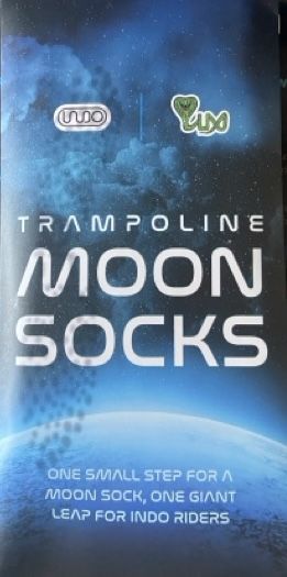 Indo Pro V2 Trampoline Løbehjul Blue + Moonsocks