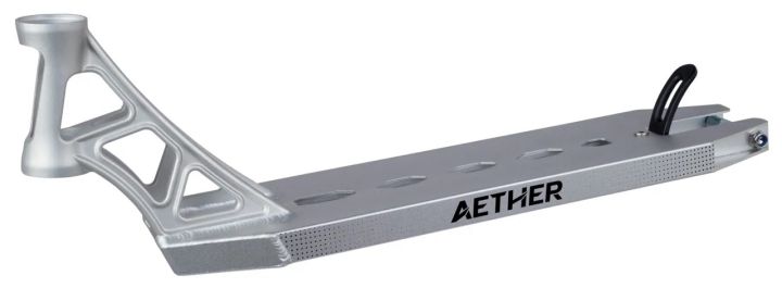 Striker Aether 490 Løbehjul Deck Silver