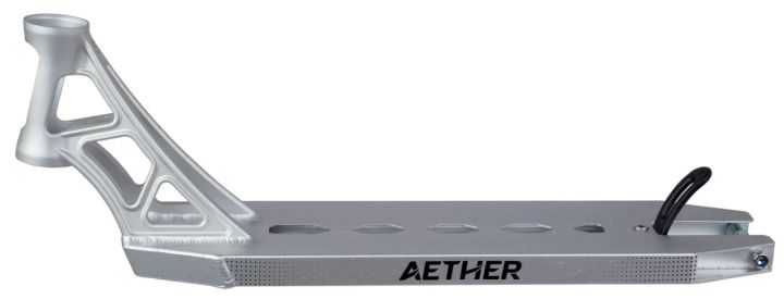 Striker Aether 470 Løbehjul Deck Silver